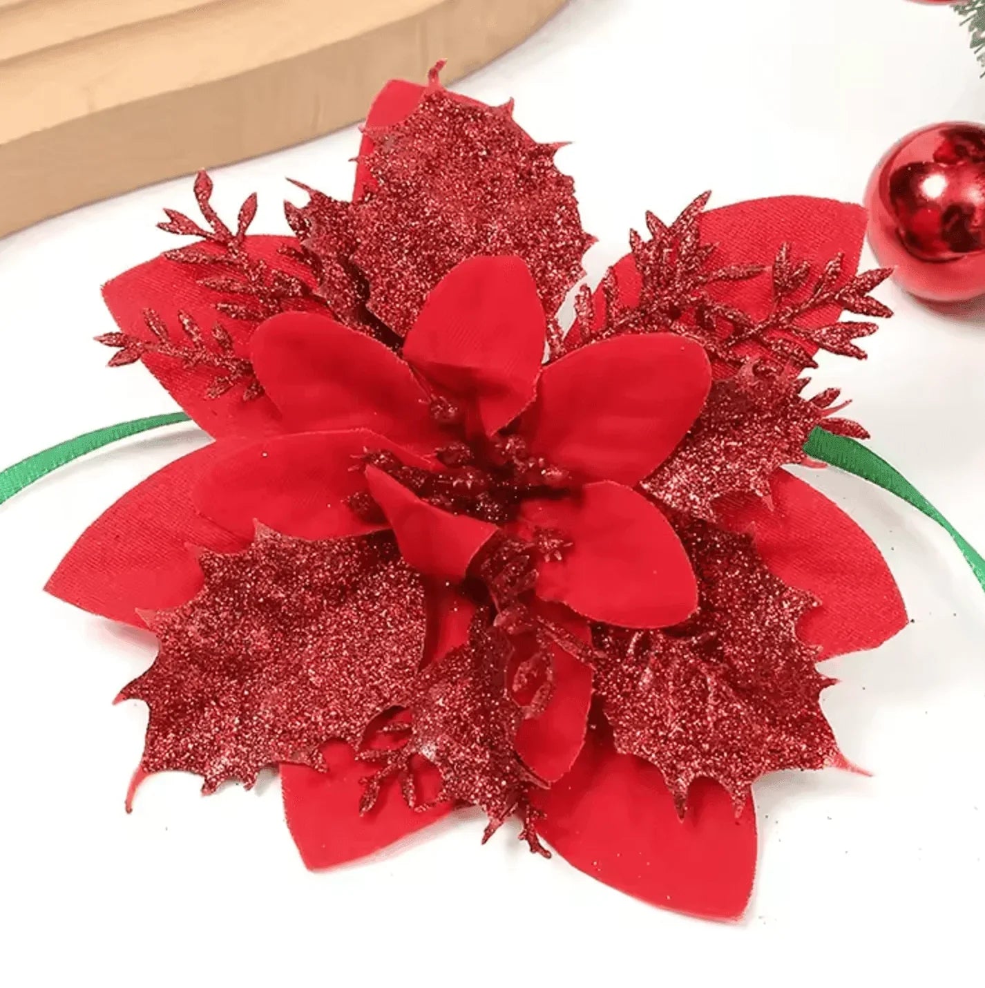12Pcs Red Christmas Poinsettias Flowers Decoration Artificial Flowers for Christmas Tree Ornaments Suitable for Home Christmas Decorations Xmas Tree Decorations Items Wreath Making - ALiLA