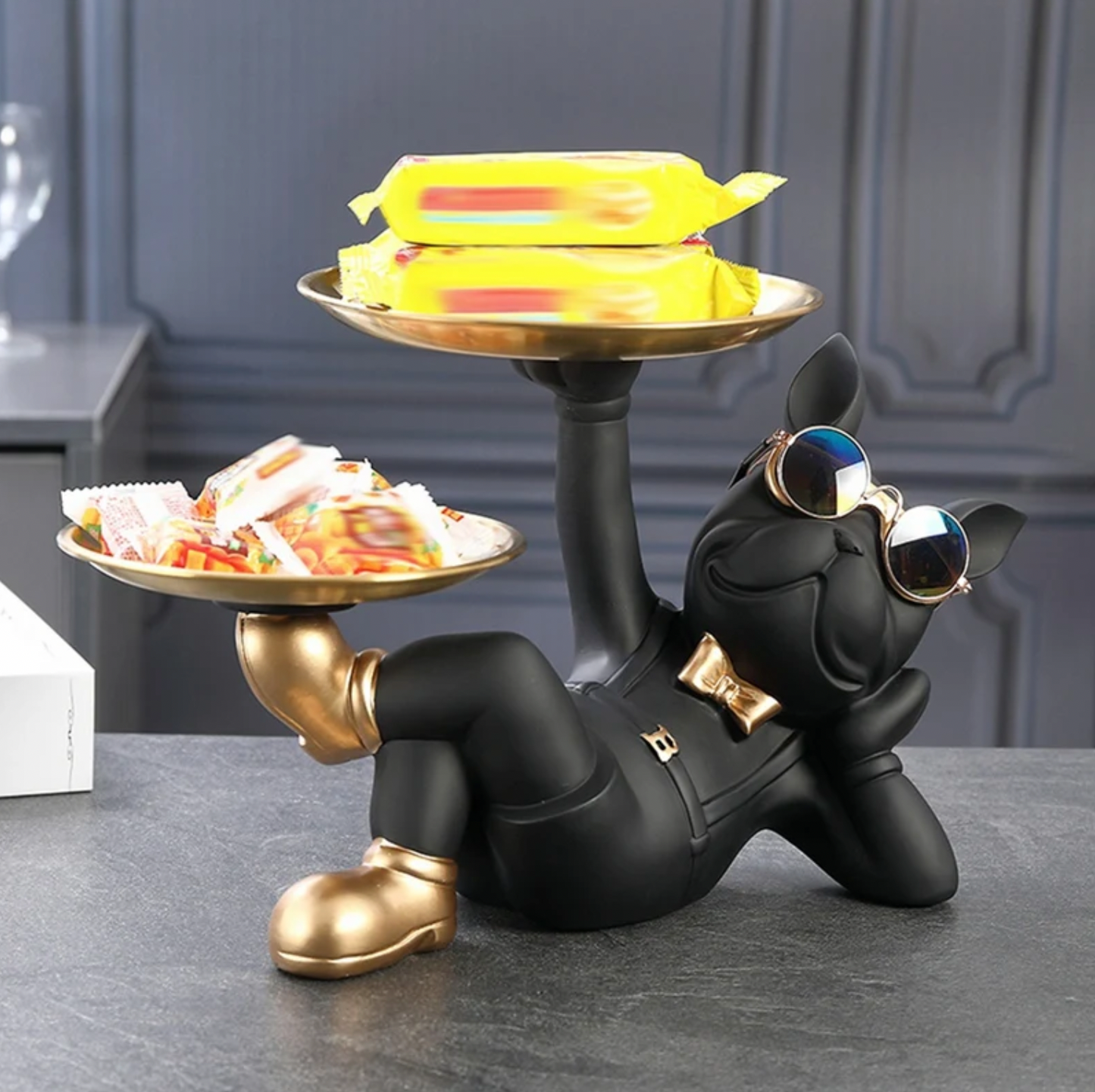 statue ALiLA Stylish Bartender Waiter Dog with Trays Statue Showpiece for Home Decoration and Gifting Item statue